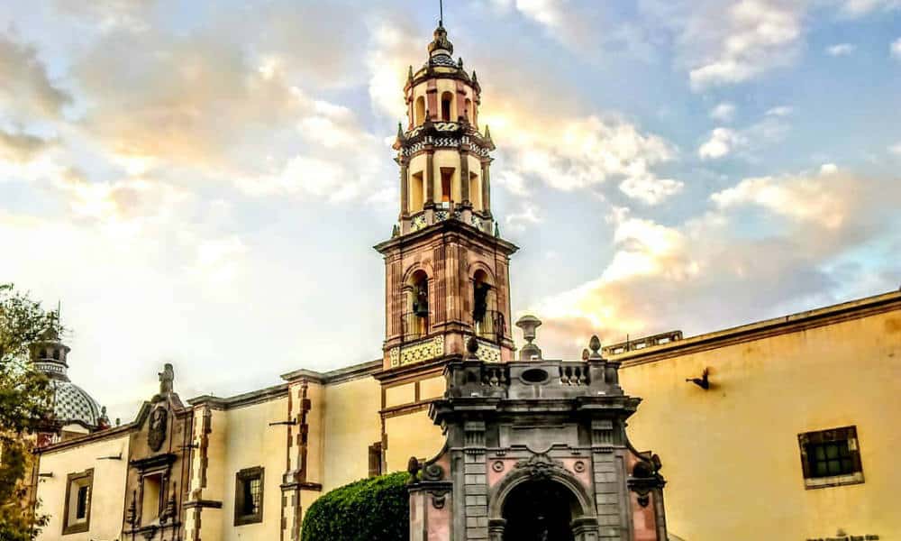 Portada.-Iglesia-de-Santa-Clara.-Querétaro.-Foto-My-Journey-Magazine-3
