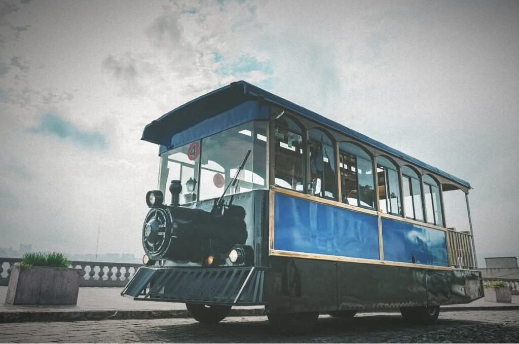 WhatsApp Image 2025-10-23 at 5.13.37 PM